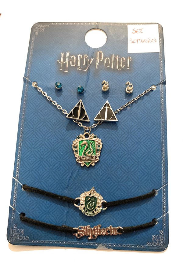 Set Collana Tre Paia di Orecchini e Due Bracciali Slytherin Serpeverde Harry Potter