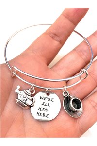 Bracciale Bangle con piastrina incisione We're All Mad Here