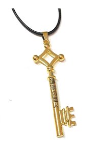 Collana Chiave Eren Dorata Con Incisioni