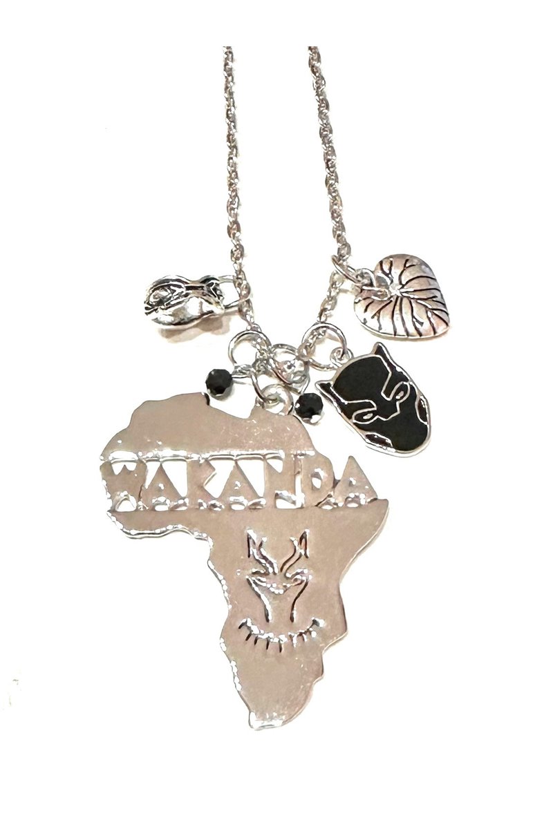 Collana Wakanda e Charms