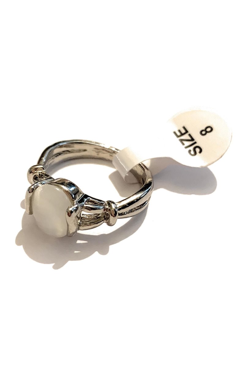 Anello pietra di Luna bianca