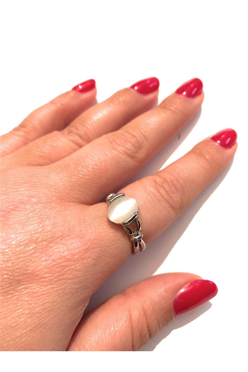 Anello pietra di Luna bianca