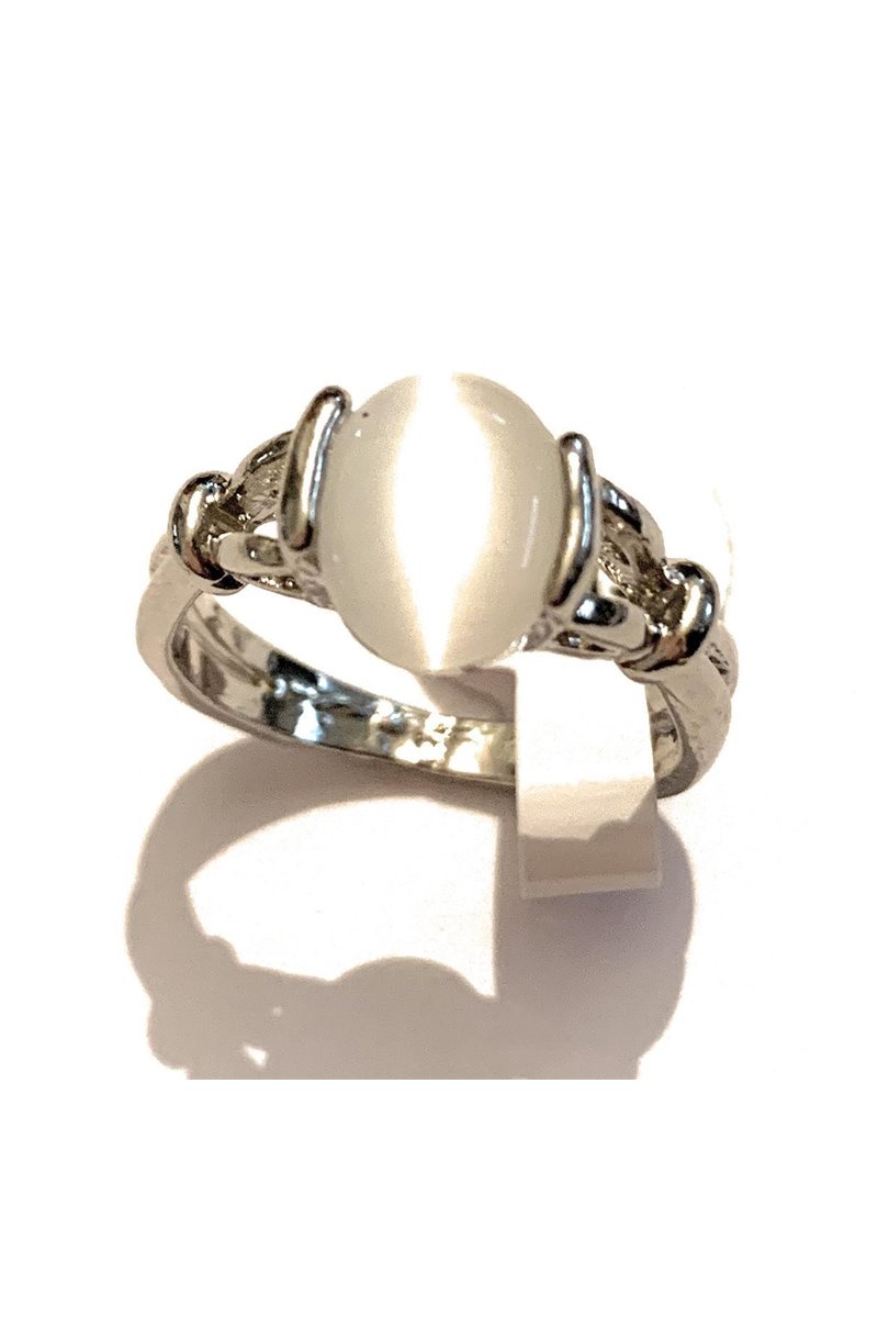 Anello pietra di Luna bianca