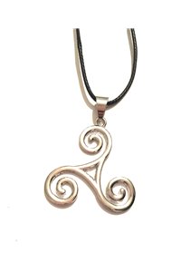 Collana Triskele tatuaggio trinità celtica