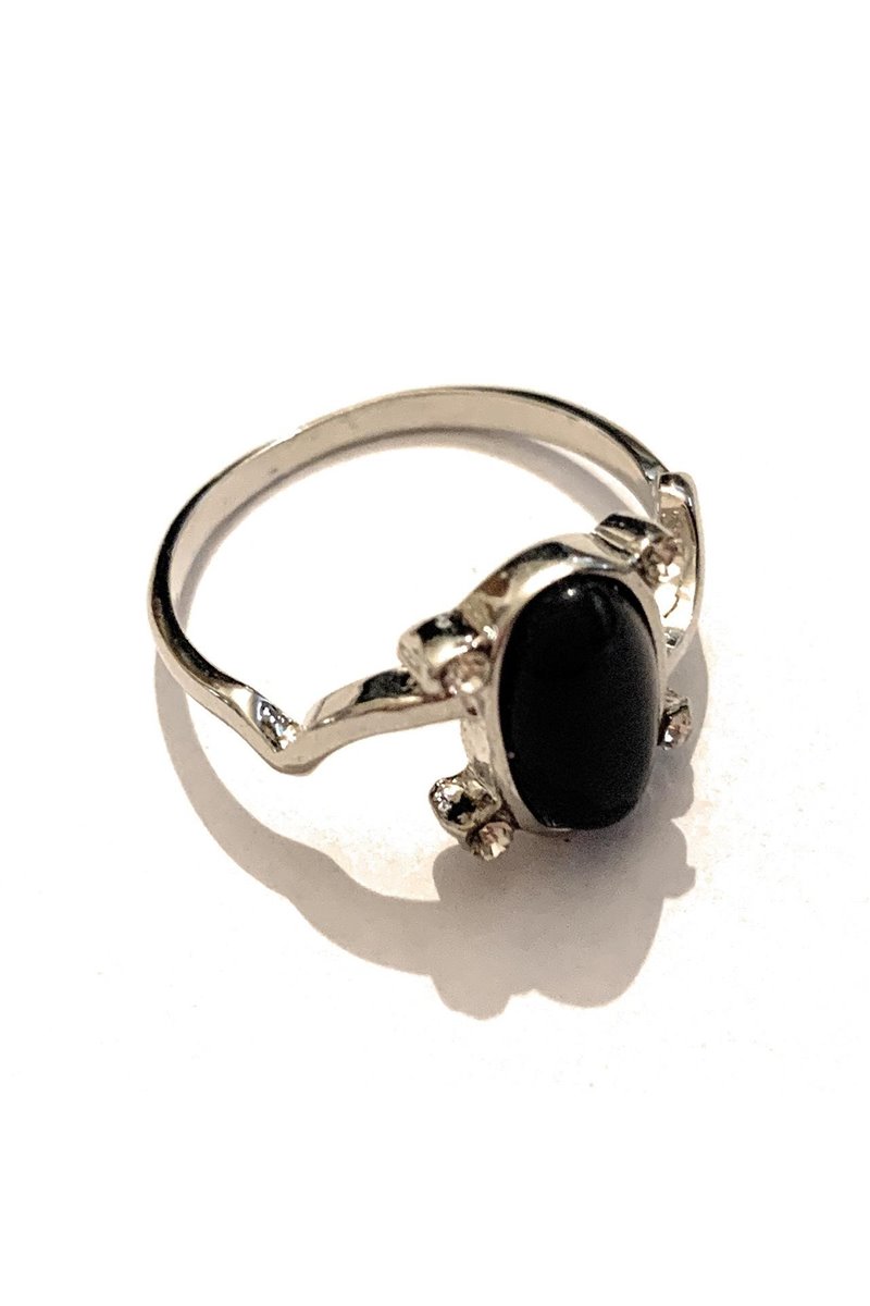 Anello solare Elena pietra blu simil lapislazzuli