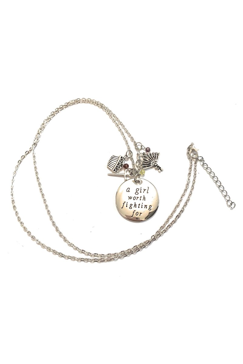 Collana A Girl Worth Fighting for
