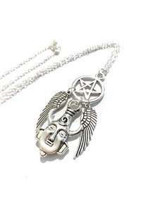 Collana Medaglione Umanoide Pentacolo Ali